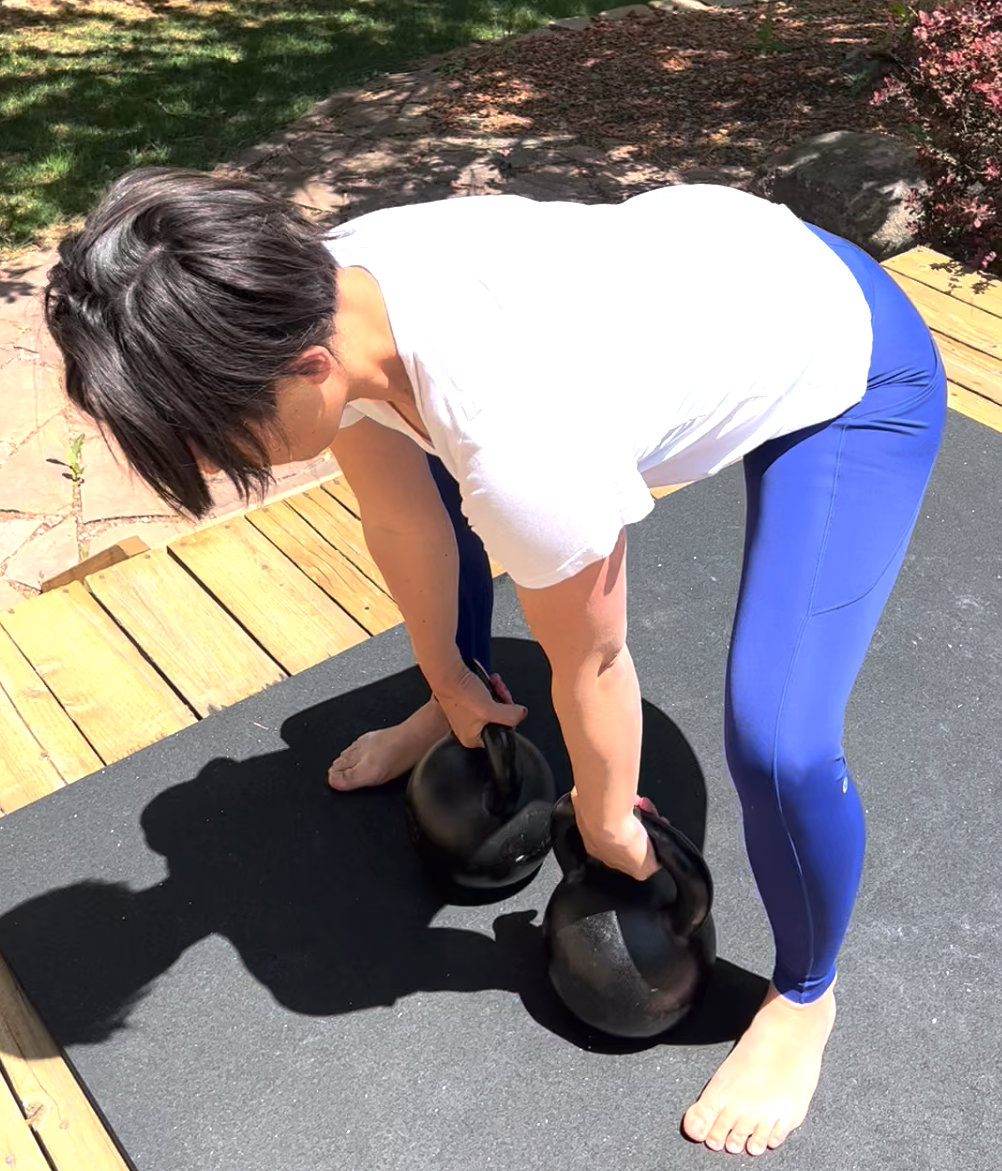 emily doing a deadlift